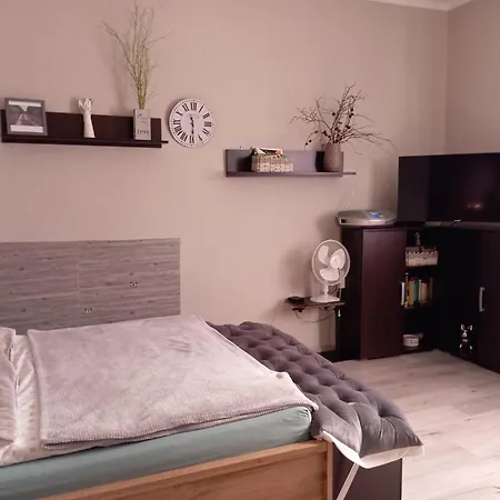 Apartment Kawalerka U Megi